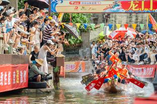 雄鹿主帅：中场休息没有对球员大发雷霆 我们必须做出改进